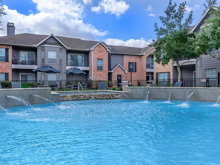 Richmond Towne Homes — Photo 11