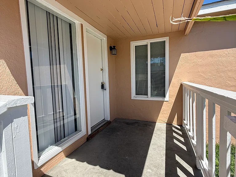 235 E Coolidge Ave #12 — Photo 4