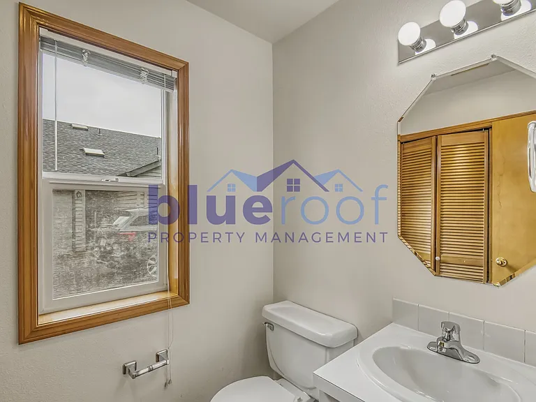 520-522 SW 150th Ave #522 — Photo 10