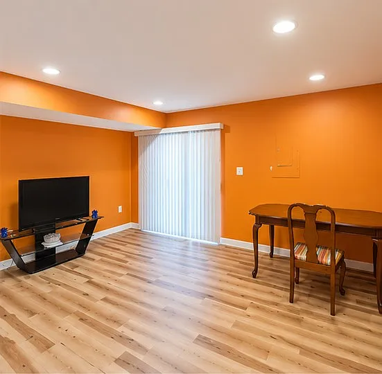 15306 Bronco Way