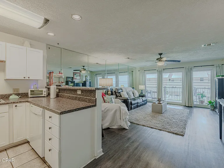 18912 Front Beach Rd #202 — Photo 8