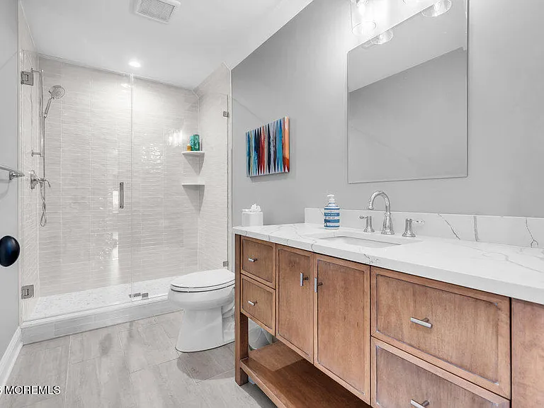 44 Cowart Ave — Photo 40