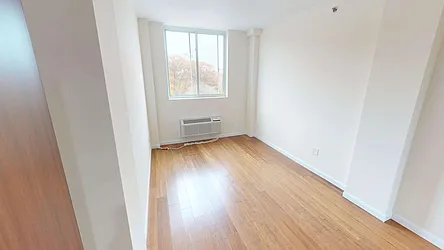Rented by Metro Garden Realty NYC