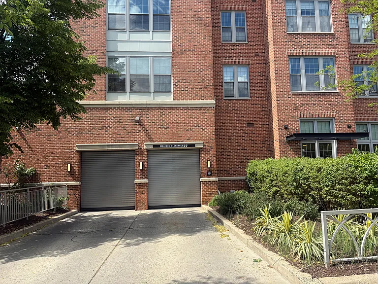 1391 Pennsylvania Ave SE #435 — Photo 17