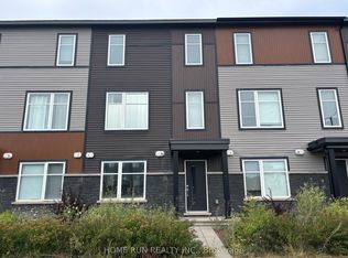 1123 Speedvale Ct, Ottawa, ON K2T 0P5