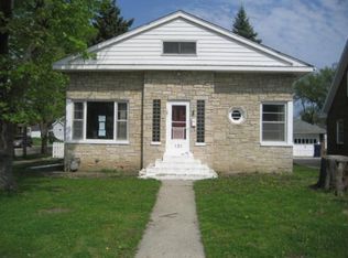 121 Burton St, Waukegan, IL 60085