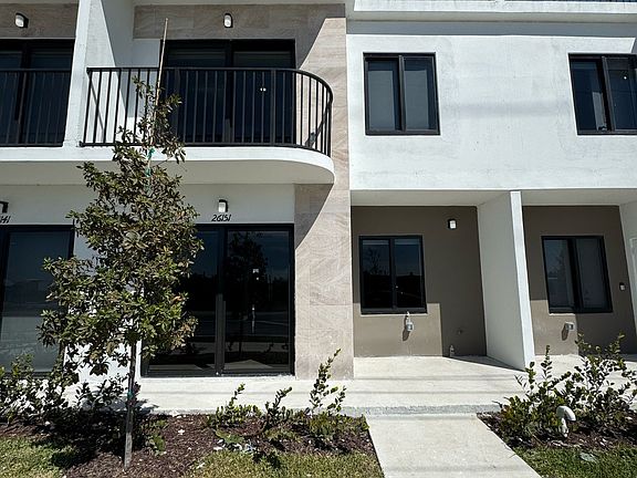 2nd image of 26151 SW 147th Ave