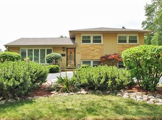 2717 Norma Ct, Glenview, IL