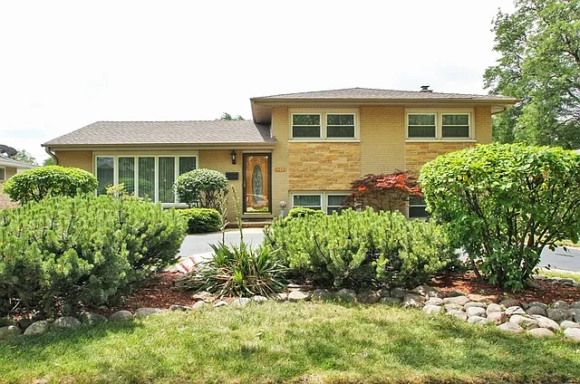 2717 Norma Ct photo 1