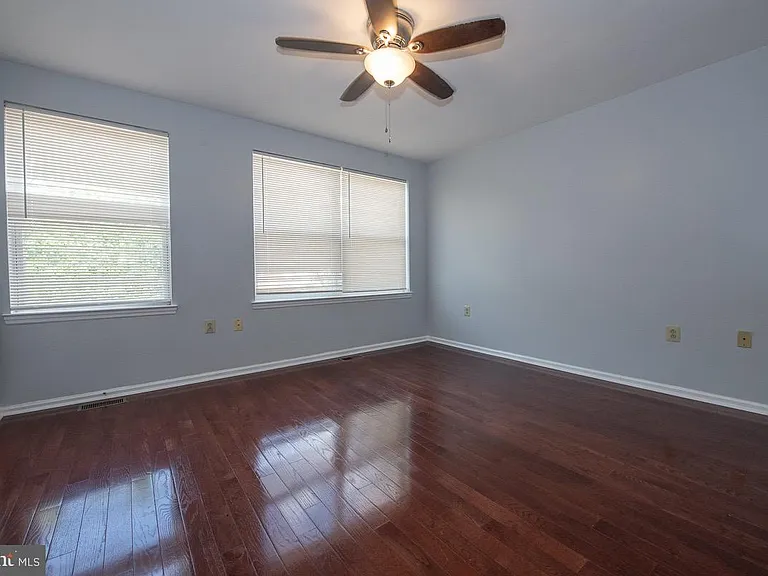 1216 Ogden St — Photo 25