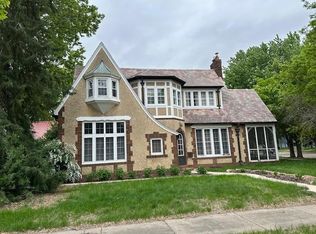 100 Wood St S, Jordan, MN 55352