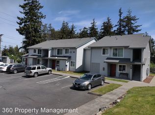 31 NW Crosby Ave #201, Oak Harbor, WA 98277