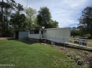 977 Bozeman Rd, Wilmington, NC 28412