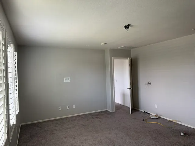 15645 Calabria Ct — Photo 16