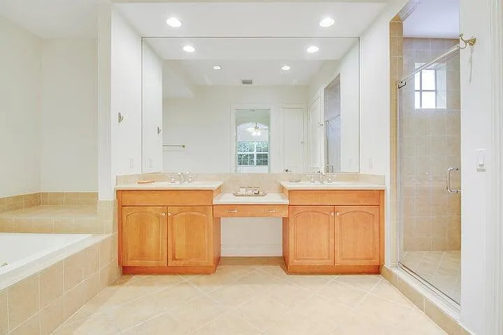 349 Chambord Ter — Photo 18