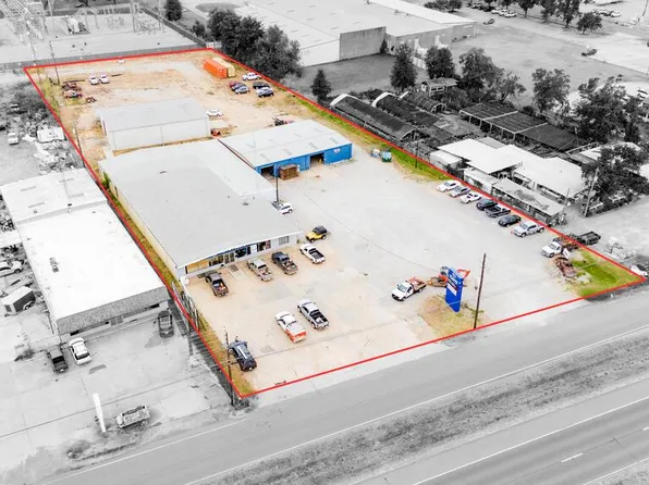 1607 Highway 82 W, Greenwood, MS 38930