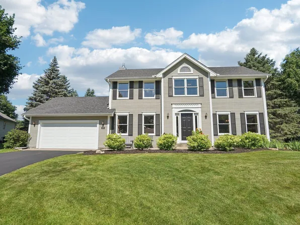 1825 120th Ln NE, Blaine, MN 55449