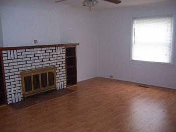 2nd image of 1510 E Walton Ave
