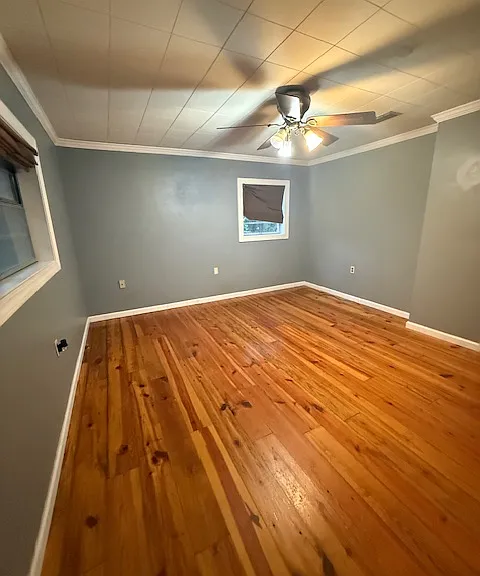 2702 Crawford Rd — Photo 19