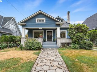 3430 NE Couch St, Portland, OR 97232