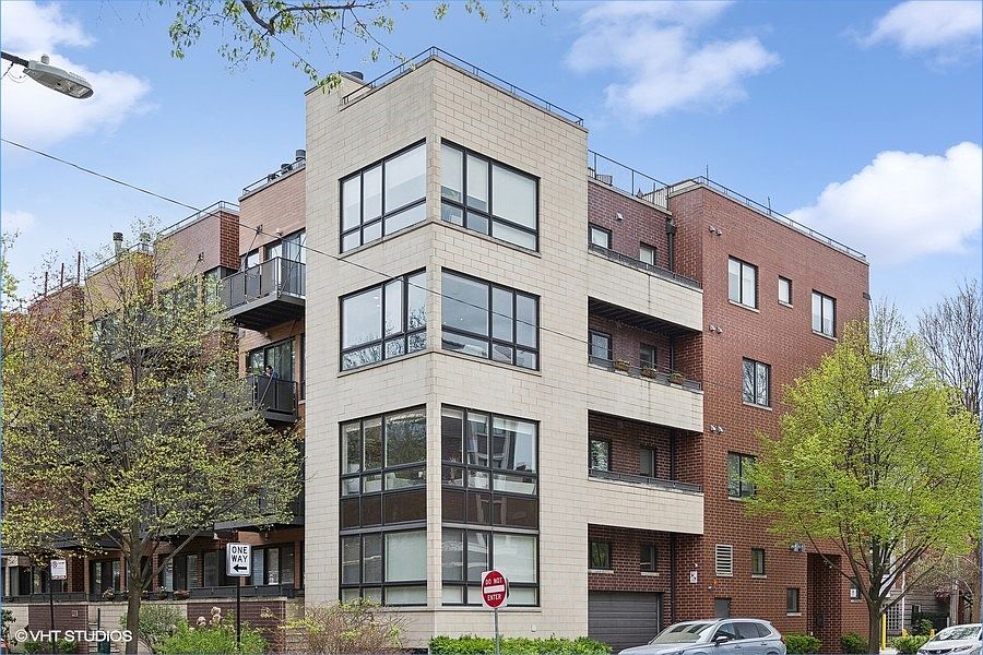 1st image of 2259 W Wabansia Ave APT 310