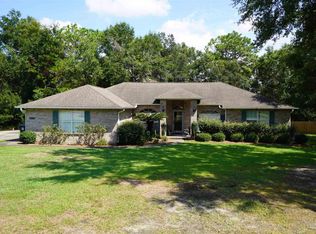 5382 Oak Meadow Dr, Milton, FL 32570