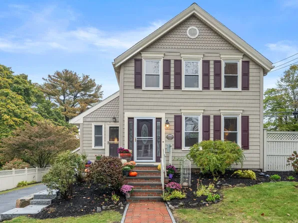 192 Wren St, West Roxbury, MA 02132