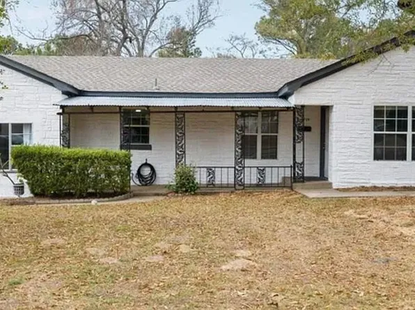 1709 Mockingbird Ln, Tyler, TX 75701