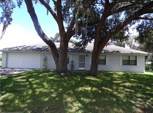 115 Loquat Rd NW, Lake Placid, FL 33852