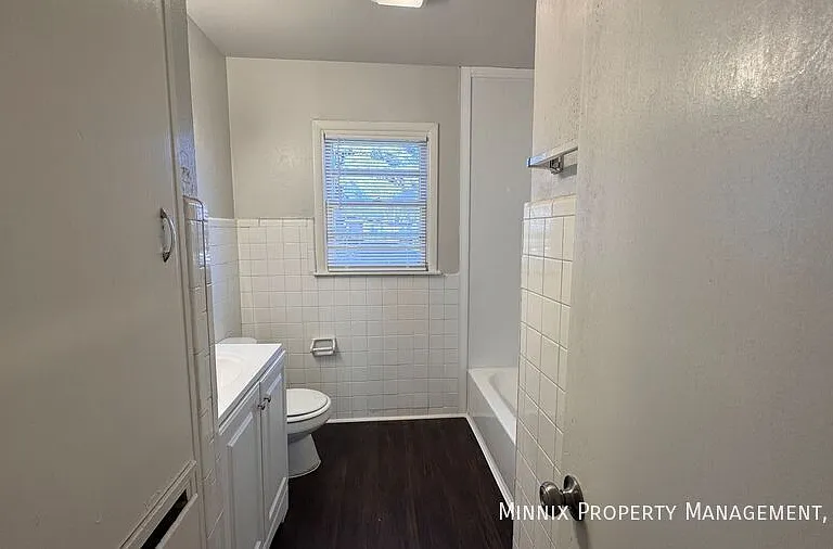 2505 39th St — Photo 11