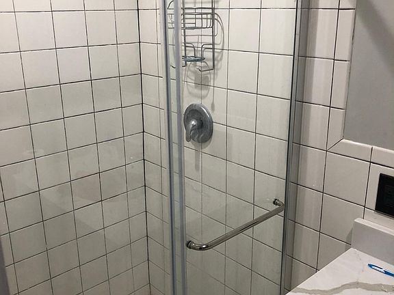 5th image of 3716 W Belmont Ave #1
