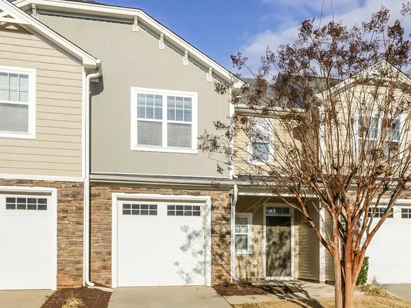 2545 Spring Oaks Way, Raleigh, NC 27614