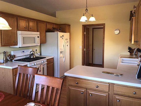 4th image of 4262 Westridge Dr