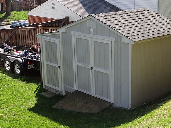 5th image of 14815 Elmwood Dr