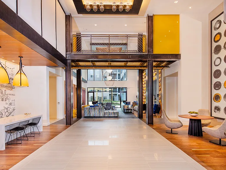 Scout on the Circle Apartments — Photo 15