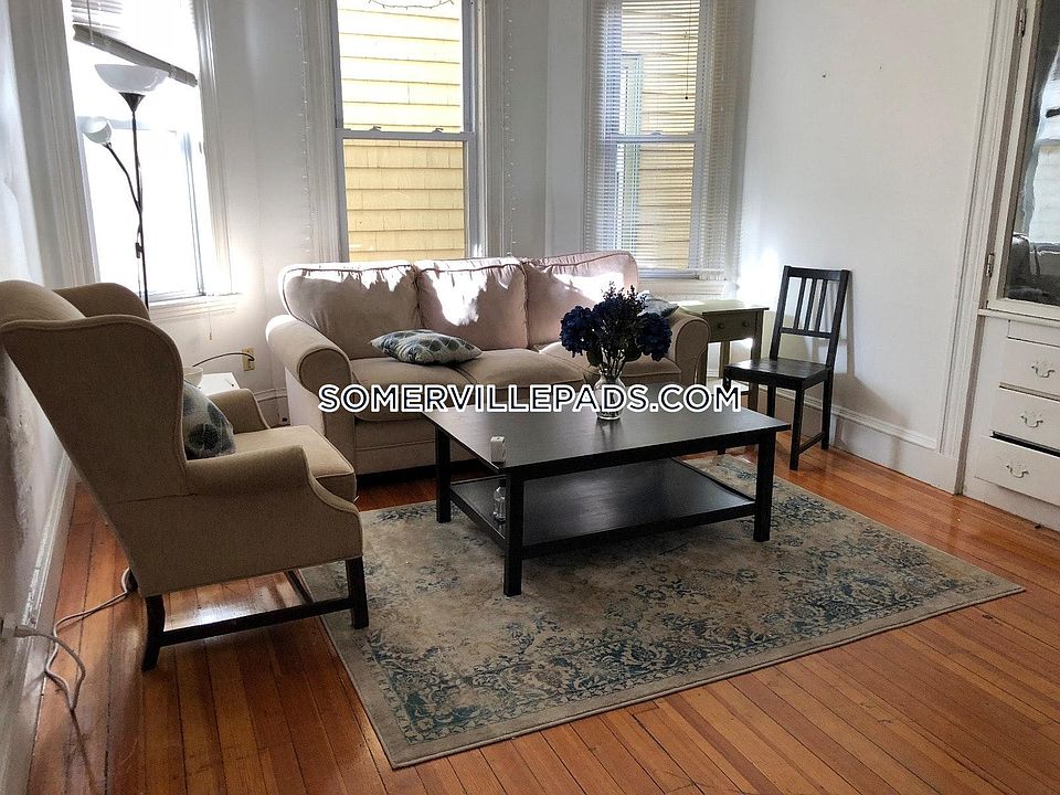 2nd image of 71 Beacon St #1P