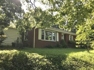 1501 Overlook Dr, Vincennes, IN 47591