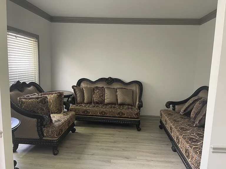 Rhyne Cir SE — Photo 4