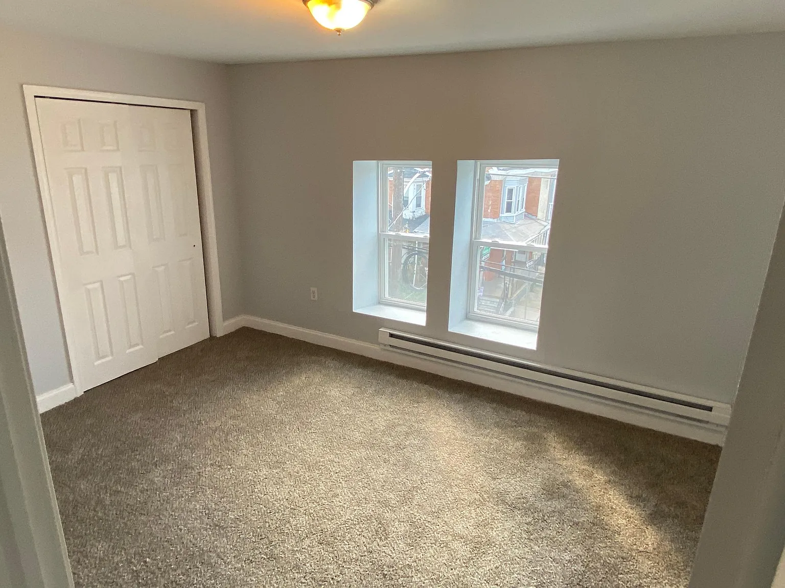 170 Manheim St — Photo 3