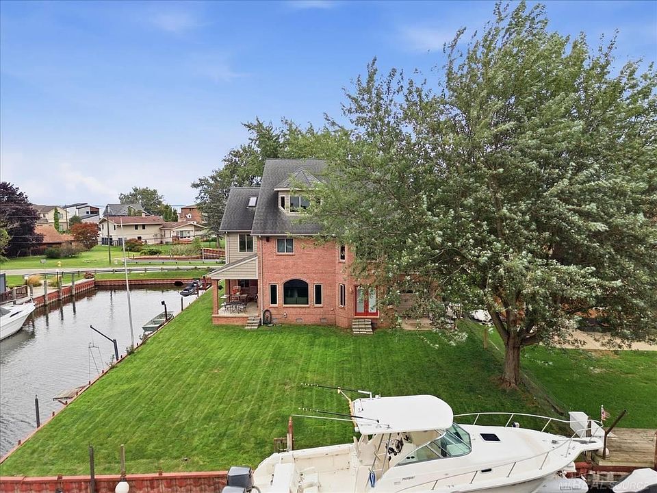 38241 Circle Dr, photo 12
