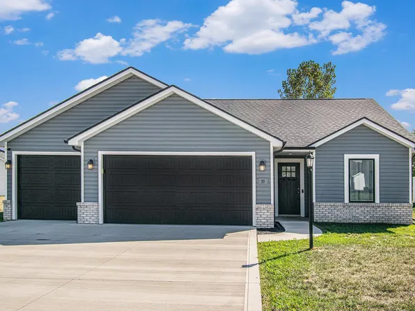 217 W Longfellow Blvd, Columbia City, IN 46725