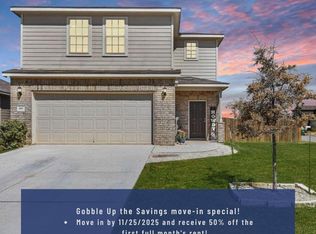 100 Verdin Ln, Jarrell, TX 76537