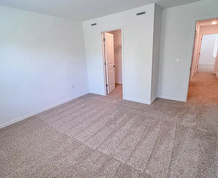 3639 Davenport Creek Ct — Photo 7