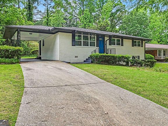 4th image of 2271 Plantation Dr