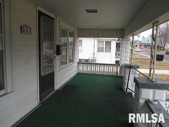 3rd image of 517 E Virginia Ave