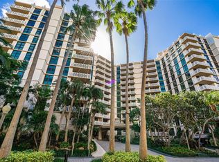 1121 Crandon Blvd APT E302, Key Biscayne, FL 33149