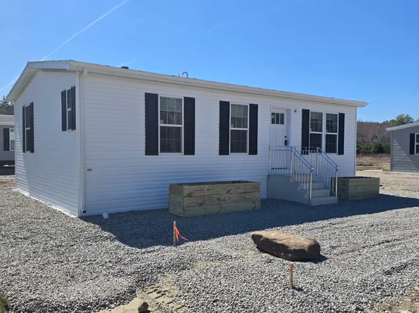 #4, 421 Norwich Westerly Road, North Stonington, CT 06359