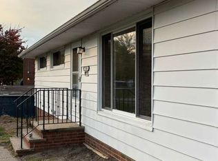 3780 Hetzel Dr, Parma, OH 44134