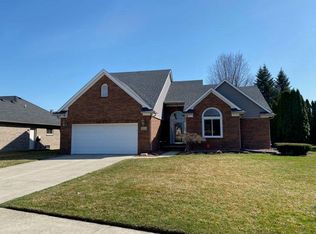34202 Gillies Rd, Chesterfield, MI 48047