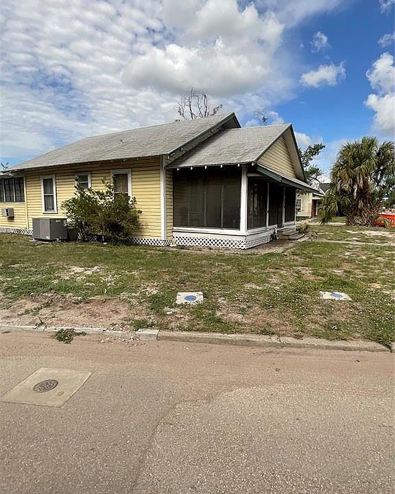1st image of 628 E MAGNOLIA STREET